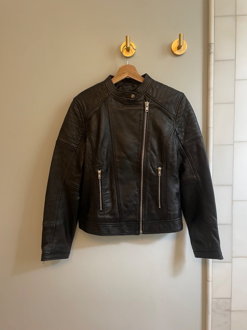 100% Leather Café Racer Jacket - Picture 6 of 12